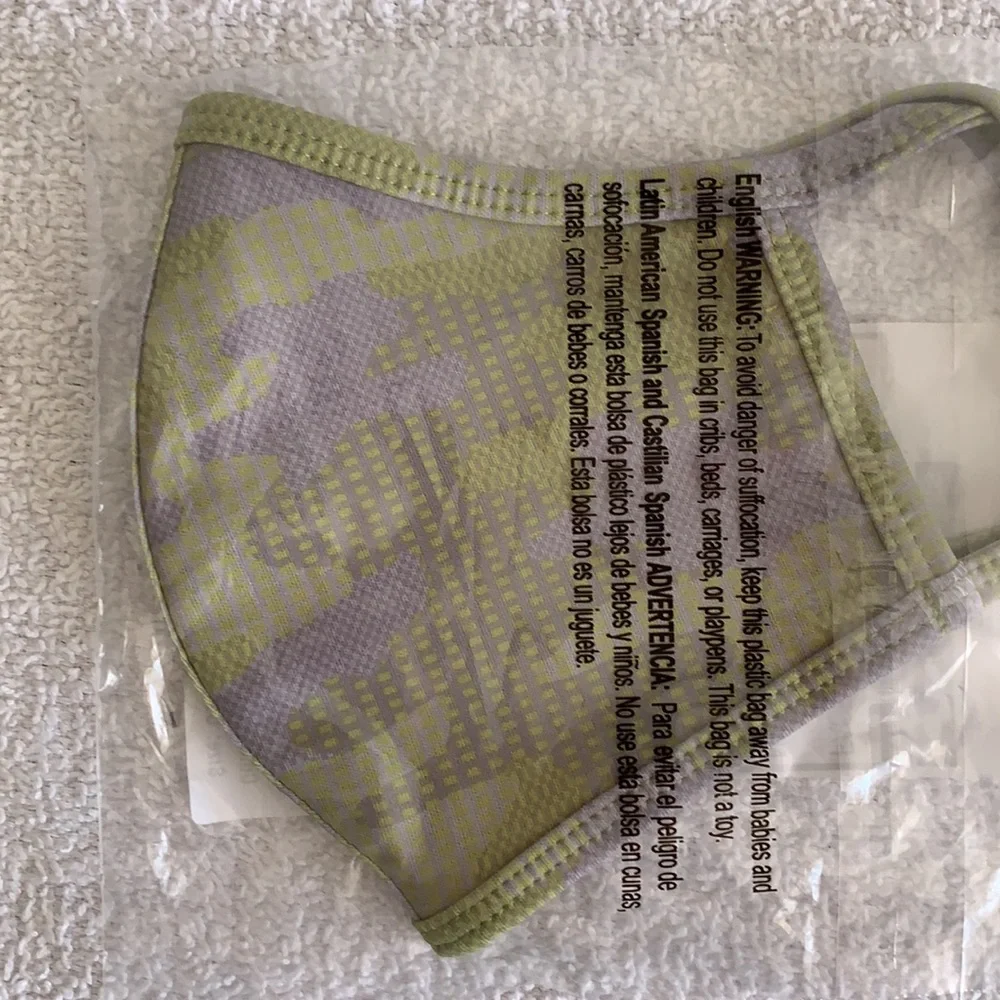 Fabletics Face Mask